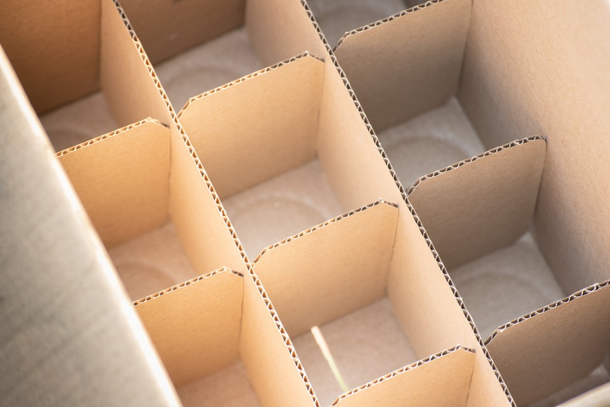 cardboard partitions for packing glass