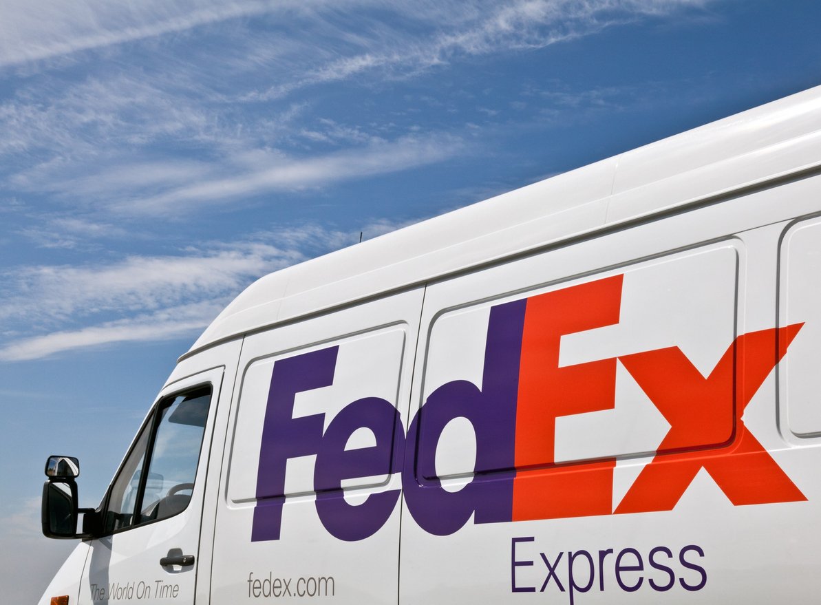 FedEx Truck