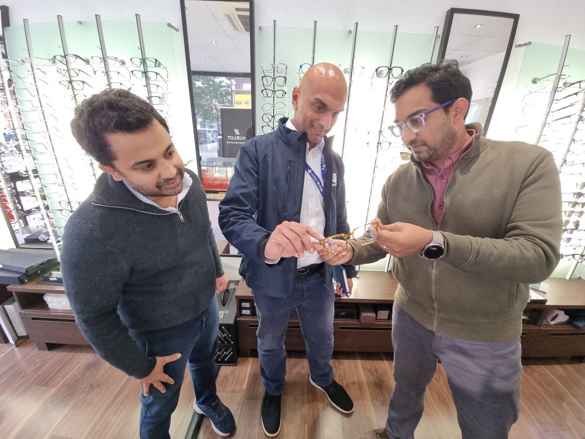 Hilton Eyewear Extends Contract With World Options